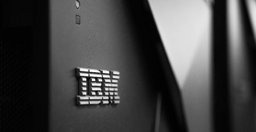 IBM presenta el procesador cuántico Eagle con 127 qubit